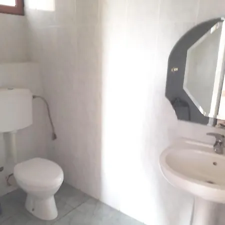 Geri Guesthouse