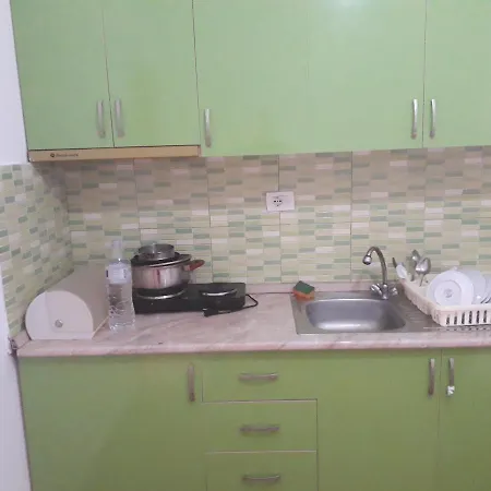 Geri Guesthouse *